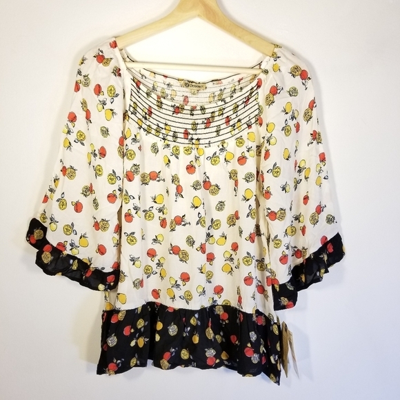DEMOCRACY Fruit Print Top Smocked Ruffle Peplum Hem Women's Small Relaxed Cream - Picture 2 of 16